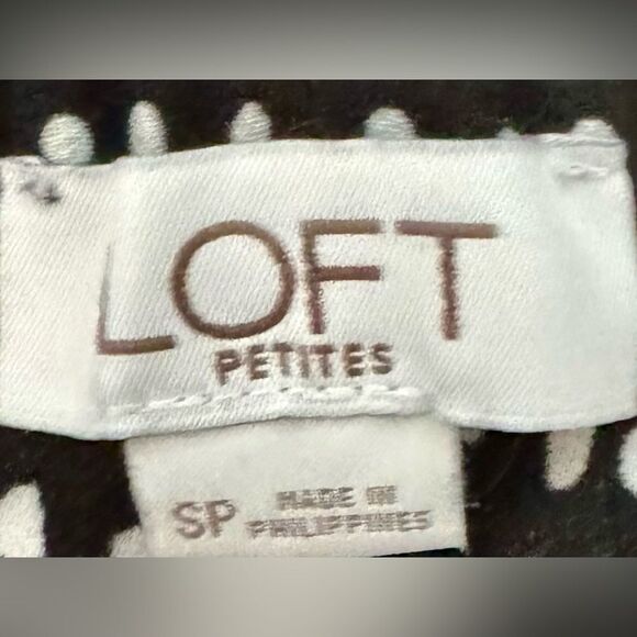 Ann Taylor LOFT Petites Black & White Lightweight Drawstring Pants. Small Petite - Picture 5 of 6